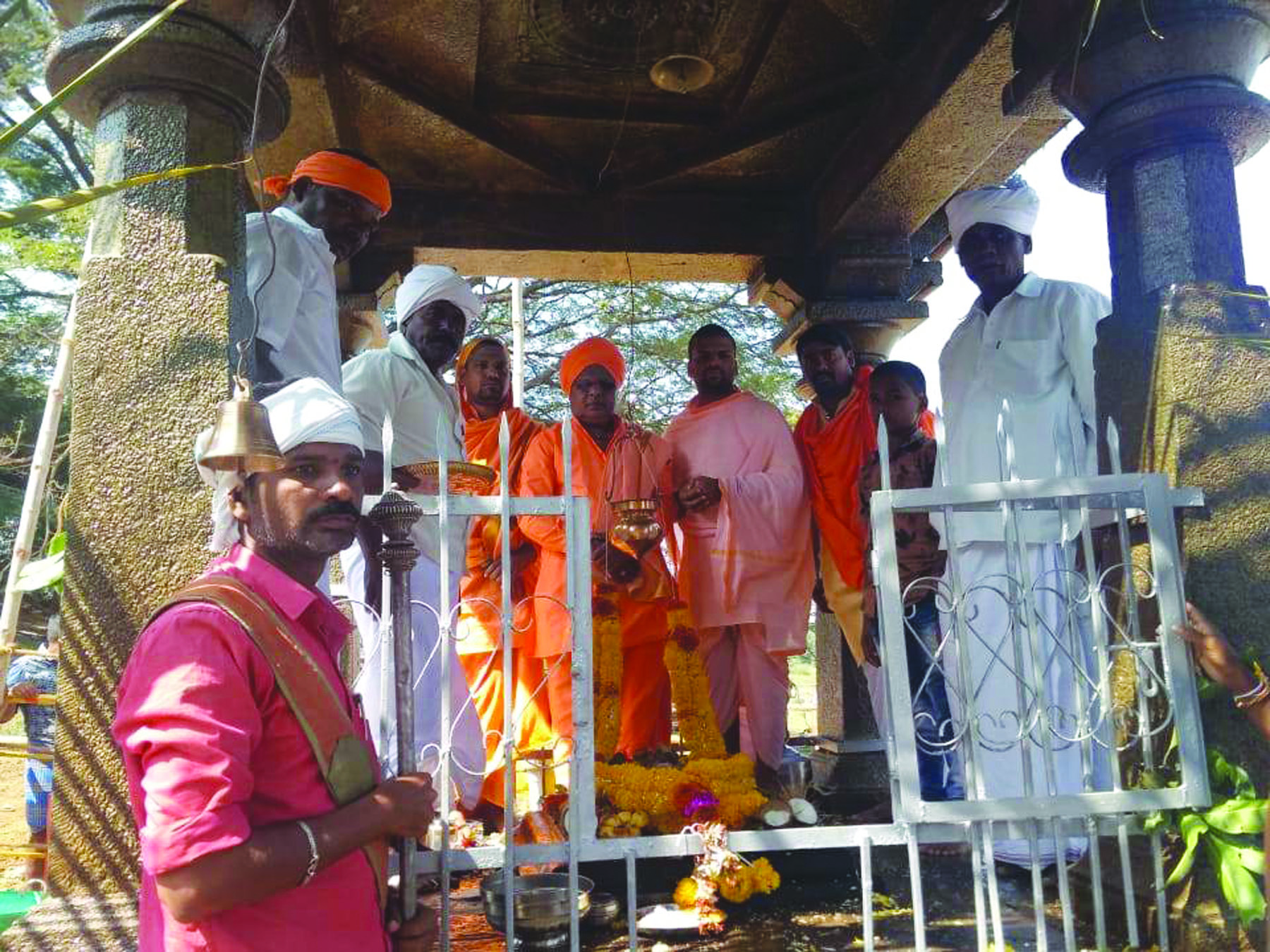 ಸಮಾಜದ ಅಂಕು ಡೊಂಕು ತಿದ್ದುವಲ್ಲಿ ಚೌಡಯ್ಯನವರದು ಪ್ರಮುಖ ಪಾತ್ರ